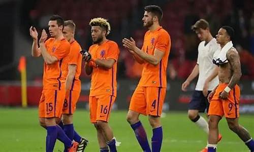 荷兰世界杯历史成绩_荷兰世界杯历史成绩有几次亚军